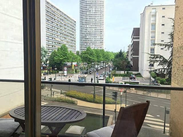 Appartement 1 chambre meublé avec terrasse, ascenseur et place de parking en option Puteaux 92800