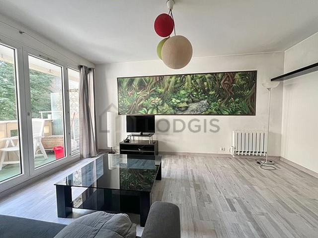 Appartement 1 chambre meublé avec terrasse et ascenseur Père Lachaise Paris 20°