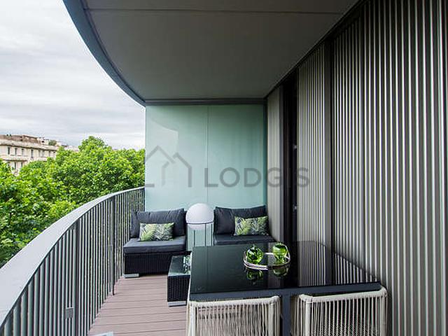 Appartement 1 chambre meublé avec terrasse et place de parking en option Auteuil Paris 16°