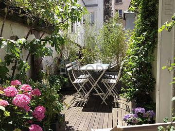 Appartement 1 chambre meublé avec terrasse, piano et concierge Le Marais Paris 3°