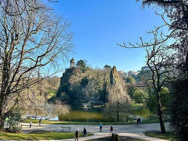 Appartement 1 chambre meublé Buttes Chaumont Paris 19°