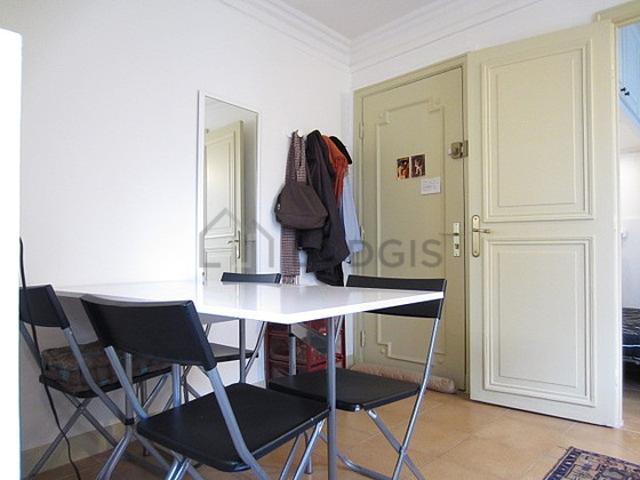 Appartement 1 chambre meublé Buttes Chaumont Paris 19°