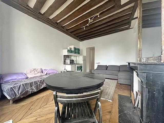 Appartement 1 chambre meublé Grands Boulevards Montorgueil Paris 2°