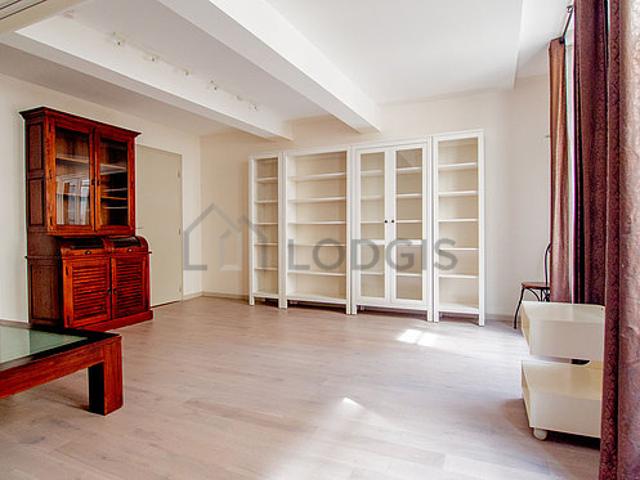 Appartement 1 chambre meublé Grands Boulevards Montorgueil Paris 2°