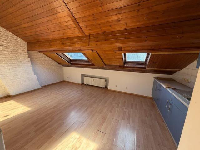 Appartement 1 chambre Namur, poutres apparentes 47