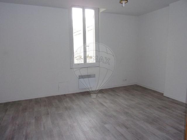 Appartement 1 chambre s à louer Podensac