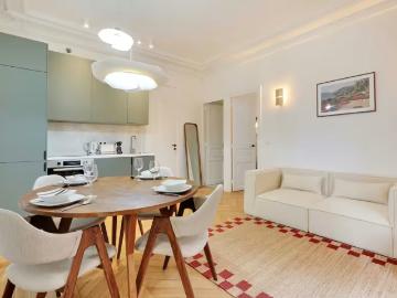 Rue Edmond Bloud, Levallois-Perret, Hauts-de-Seine, Île-de-France