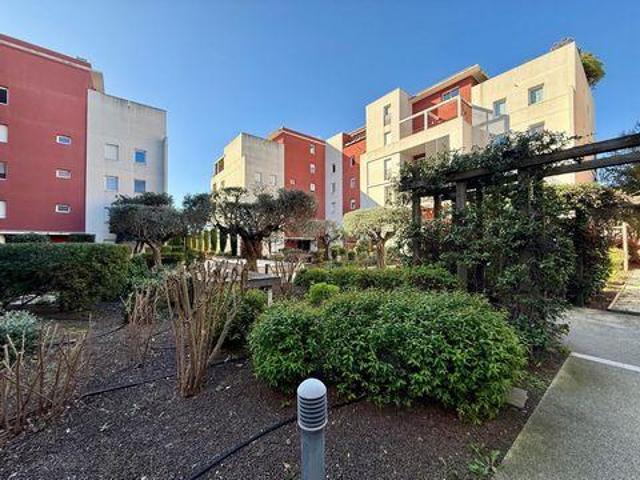 Appartement 1 chambres, Nimes Languedoc 30000 ES100850962
