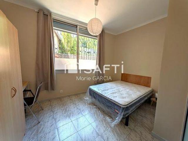 Appartement 1 chambres, Nimes Languedoc 30900 ES103403825