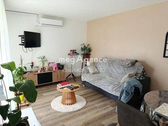 Appartement 1 chambres, Coutras Aquitaine 33230 DS94674788