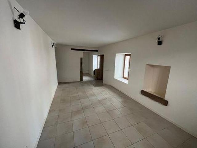 Appartement 1 chambres, Cremieu Rhône 38460 DLS104648054