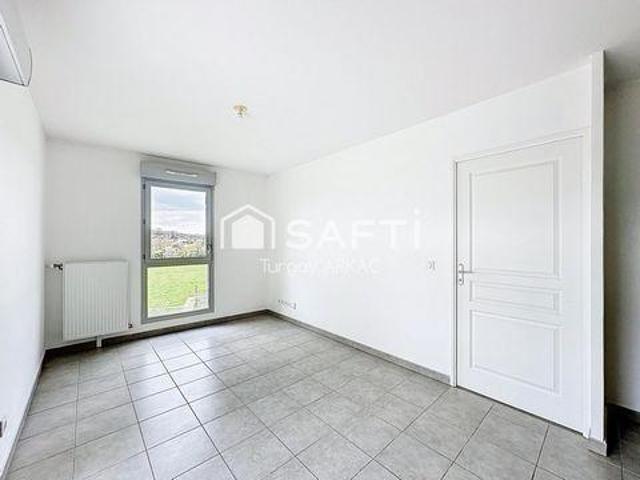 Appartement 1 chambres, L' Isle Rhône 38080 ES100538901