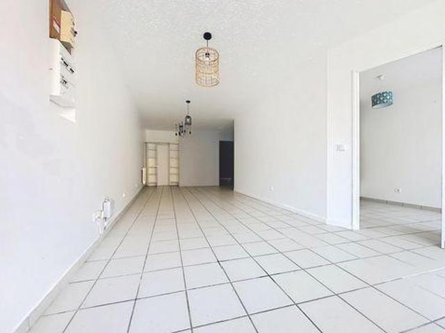 Appartement 1 chambres, Pont Auvergne 63430 ES102251666