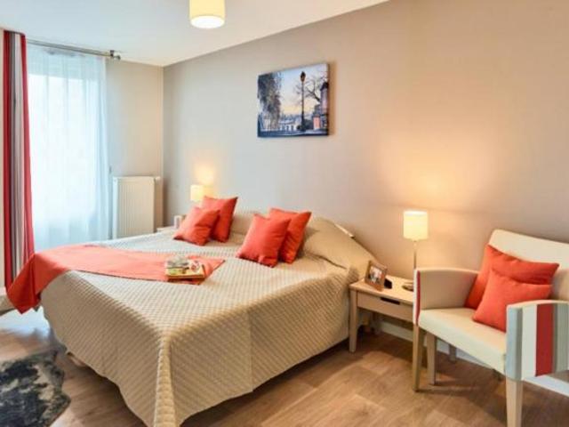 Appartement 1 chambres, Suresnes Suresnes 92150 ELS72237701