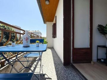 Rue Chambfort, Bron Rhône, Rhône, Rhône-Alpes