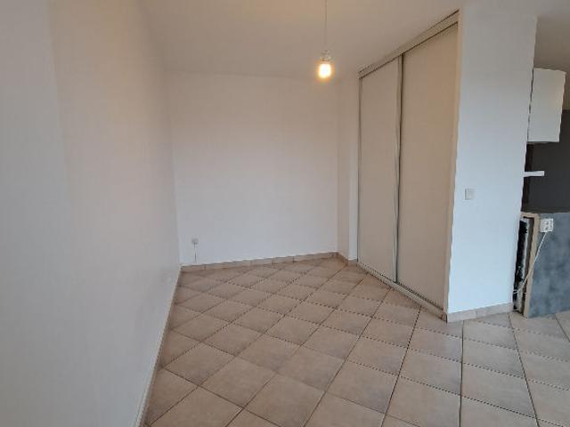 Appartement 1 pièce Massy 30.22m² 765€ à louer