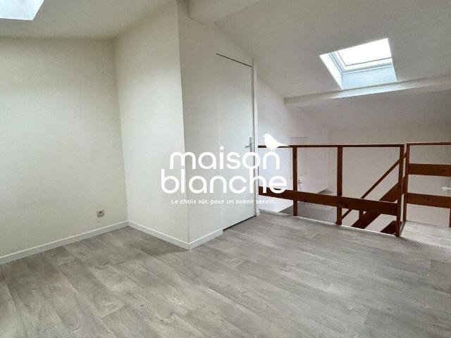 Appartement 1 pièce + mezzanine à louer à Villenave d'Ornon