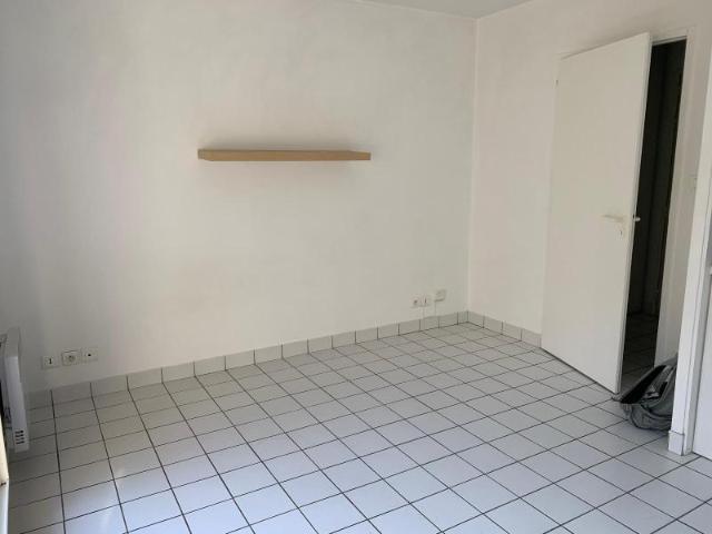 Appartement 1 pièce Nantes 18.20m² 389€ à louer