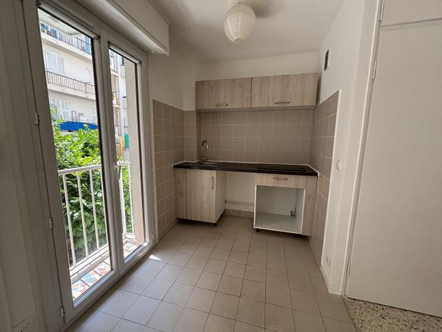Appartement 1 pièce Nice 25.17m² 599€ à louer