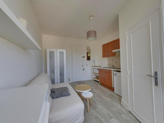 Appartement 1 pièce Nogent sur Marne 13.00m² 534€ à louer