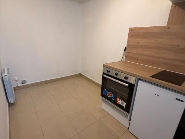 Appartement 1 pièce Aubervilliers 20.78m² 750€ à louer l'Adresse