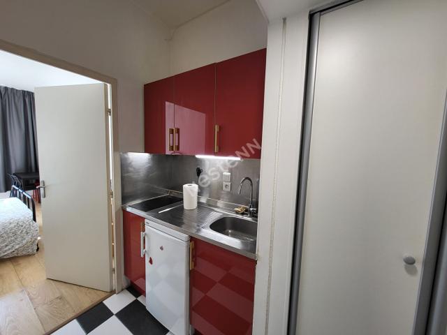Appartement 1 pièce à louer à Puteaux