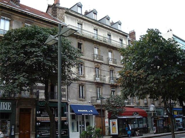Appartement 1 pièce à louer Grenoble 38000 / Réf: LA1958 ZENITHREGIE