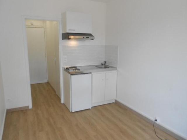Appartement 1 pièce à louer: Le mee sur seine