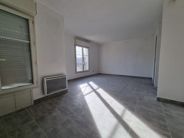 Appartement 1 pièce à louer: Melun