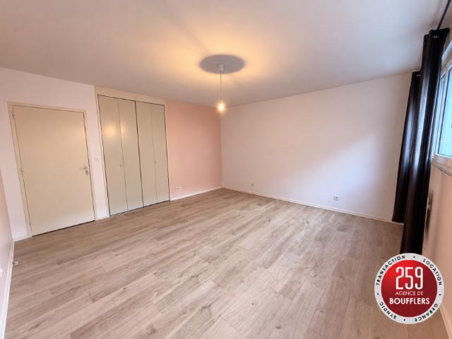 Appartement 1 pièce à Laxou FR