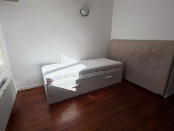 Appartement 1 pièce à Peltre