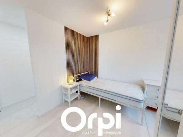 Appartement 1 pièce à Thil