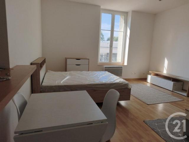 Appartement 1 pièce à Vittel