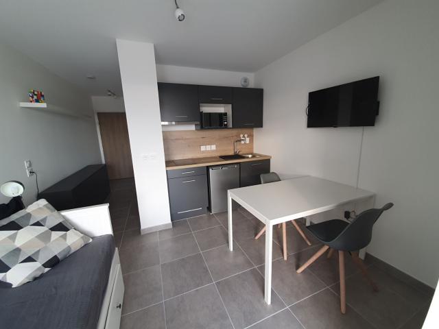 Appartement 1 pièce Annecy le Vieux 21.00m² 793€ à louer l'Adresse
