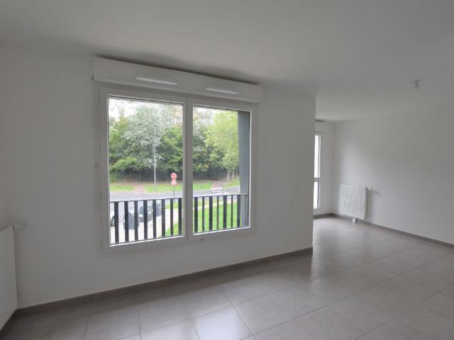 Appartement 1 pièce Cergy 28.83m² 670€ à louer l'Adresse