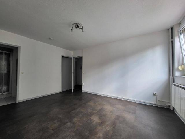 Appartement 1 pièce de 27 m2 meublé, 11 rue Martin Waldseemuller