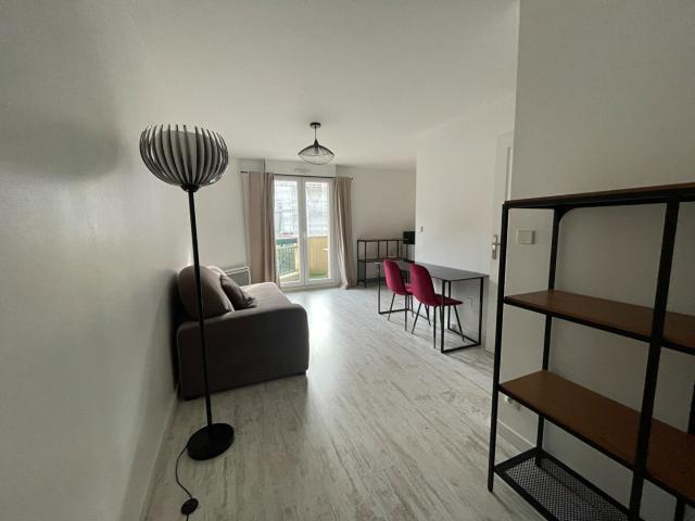 Appartement 1 pièce Gif sur Yvette 26.02m² 715€ à louer l'Adresse