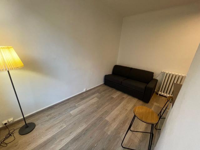 Appartement 1 pièce Issy les Moulineaux 17.00m² 835€ à louer l'Adresse