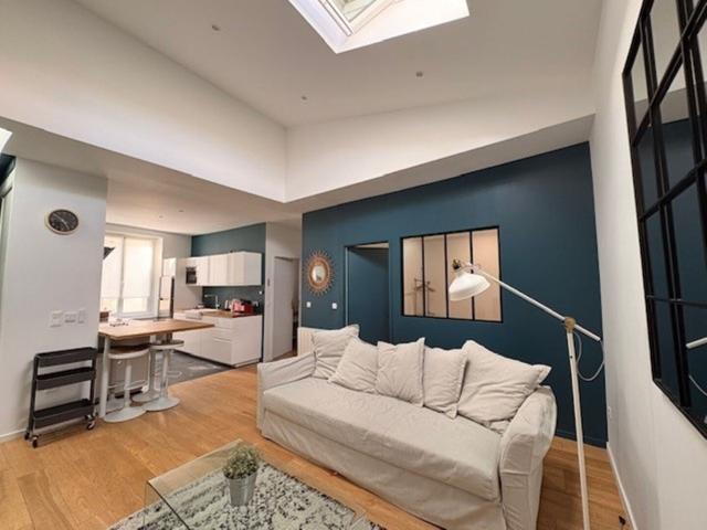 Appartement 1 pièce La Rochelle 0.00m² 1200€ à louer l'Adresse