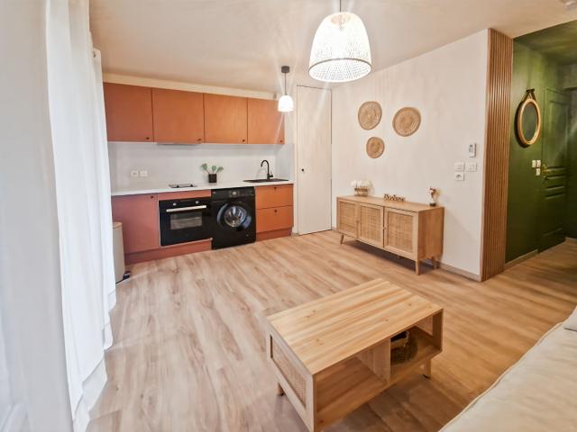 Appartement 1 pièce Le Cannet 23.48m² 780€ à louer l'Adresse