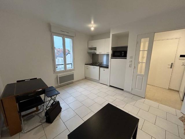 Appartement 1 pièce LOUÉ MEUBLÉ