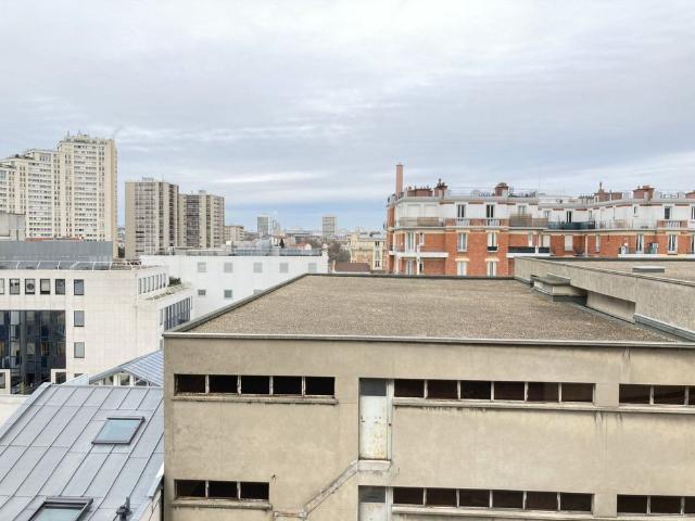 Appartement 1 pièce studio 12.94m²