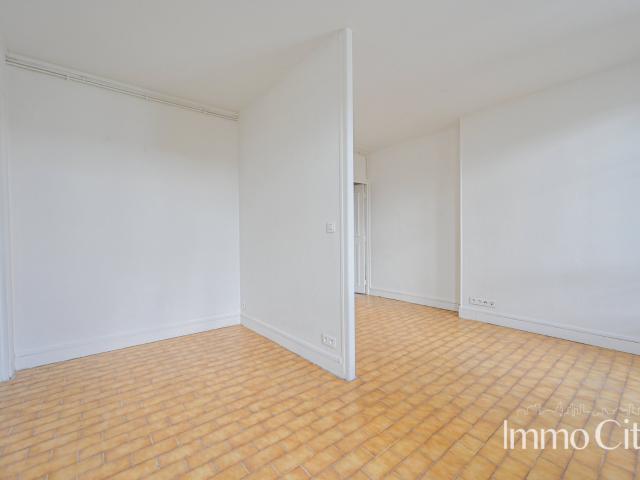 Location Appartement 1 pièce à Paris 75018 1 pièce studio