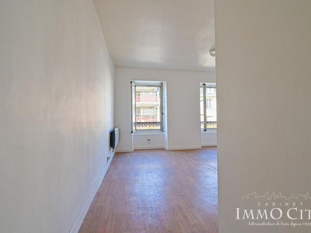 Location Studio 29m² quartier de l'église 1 pièce studio