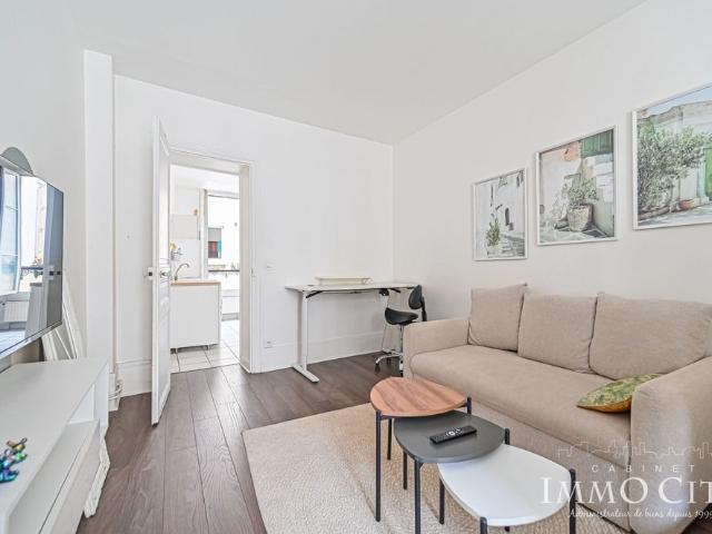Appartement 1 pièce studio 30m²