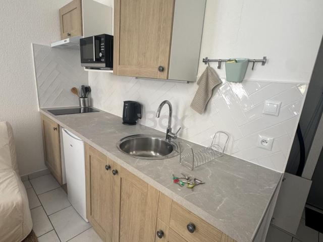 Appartement 1 pièce s 16.61 m²