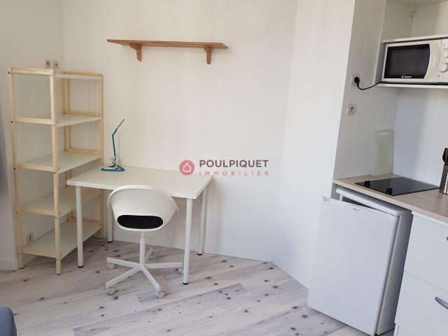 Appartement 1 pièce s 17 m2 | Poulpiquet Immobilier