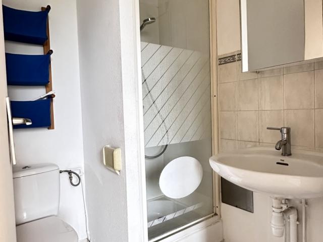 Appartement 2 pièce s 1 chambre s 27 m²