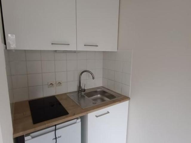 APPARTEMENT 1 pièce s 21m²
