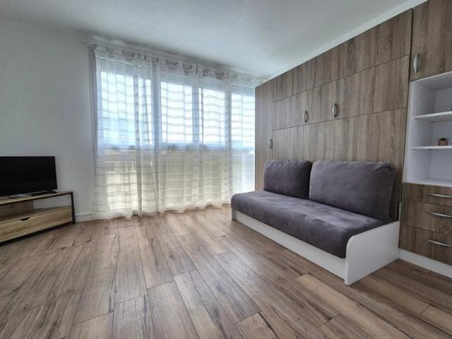 Appartement 1 pièce s 24.61 m2